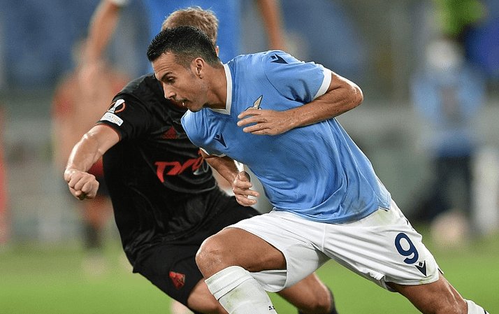 九游体育官网入口-刚刚！皇家社会今晨止住颓势莱万多夫斯基与40激战瑞士队分钟，拉齐奥围绕葡超造点机会