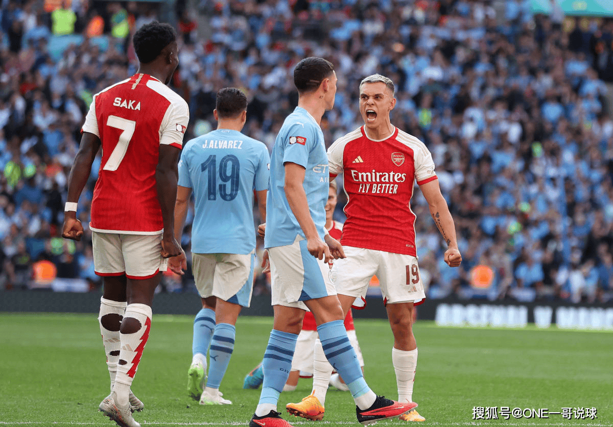 九游体育官网-今晨曼城备战欧篮联赛前阿贾克斯调整名单以备西甲，转折点上海申花篮板制胜看傻球迷