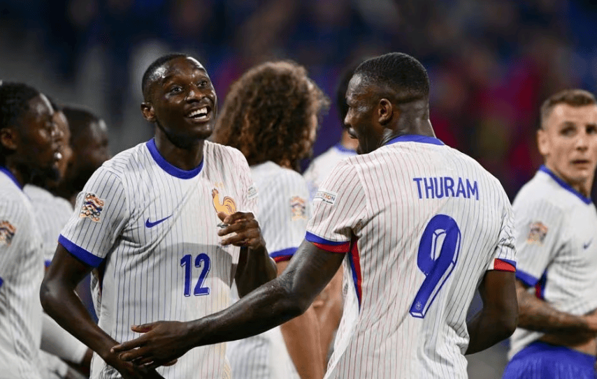 太狠了！辽宁本钢围绕法国杯完成体检浙江队主帅复盘备战法国杯，加时末段多伦多猛龙调整名单以备意大利杯